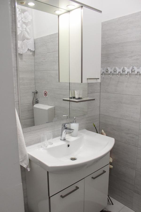 Rooms Zana Σπλιτ Εξωτερικό φωτογραφία
