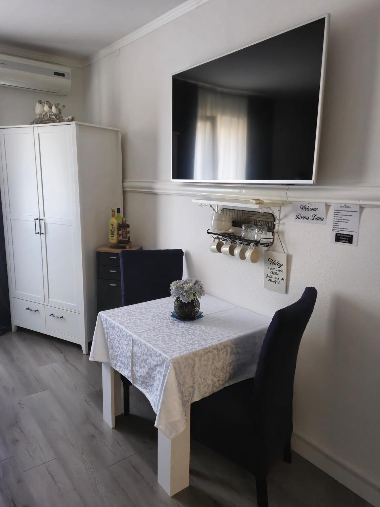 Rooms Zana Σπλιτ Εξωτερικό φωτογραφία